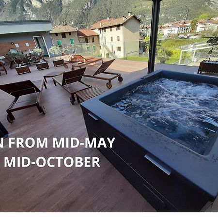 Garda Family & Solarium Apartment Riva del Garda Ngoại thất bức ảnh