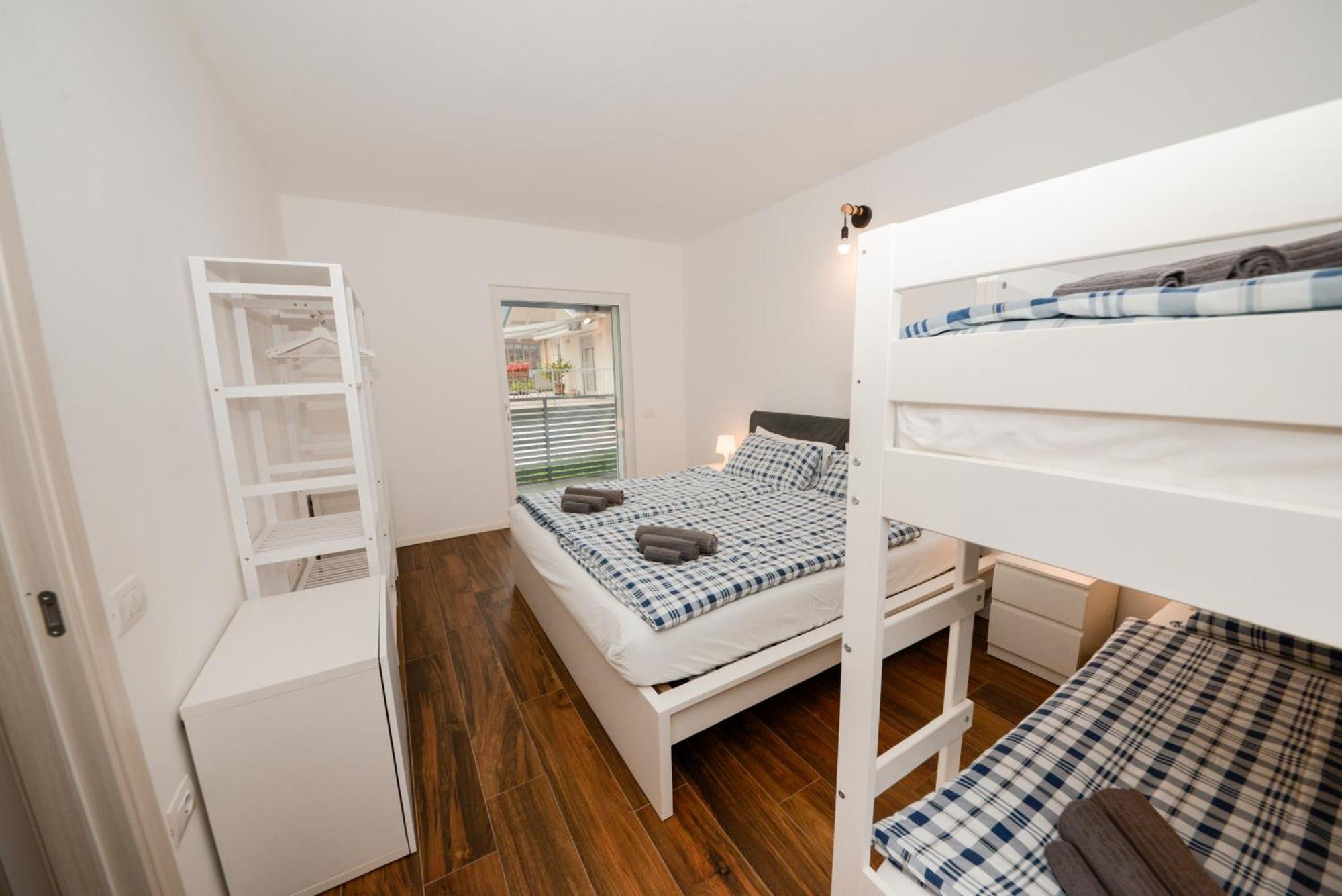 Garda Family & Solarium Apartment Riva del Garda Ngoại thất bức ảnh