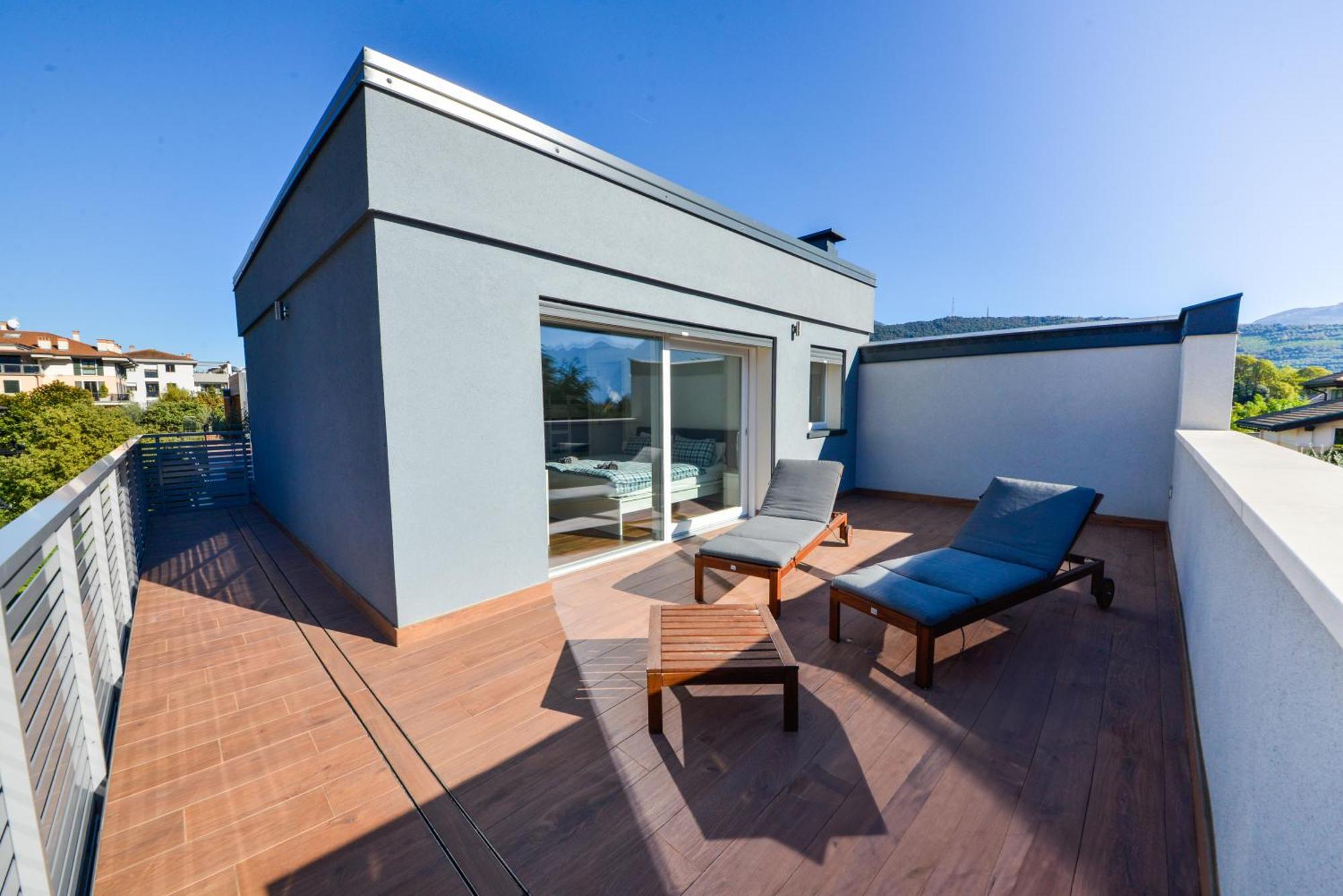 Garda Family & Solarium Apartment Riva del Garda Ngoại thất bức ảnh