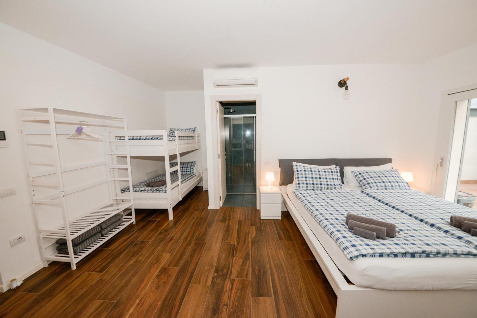 Garda Family & Solarium Apartment Riva del Garda Ngoại thất bức ảnh