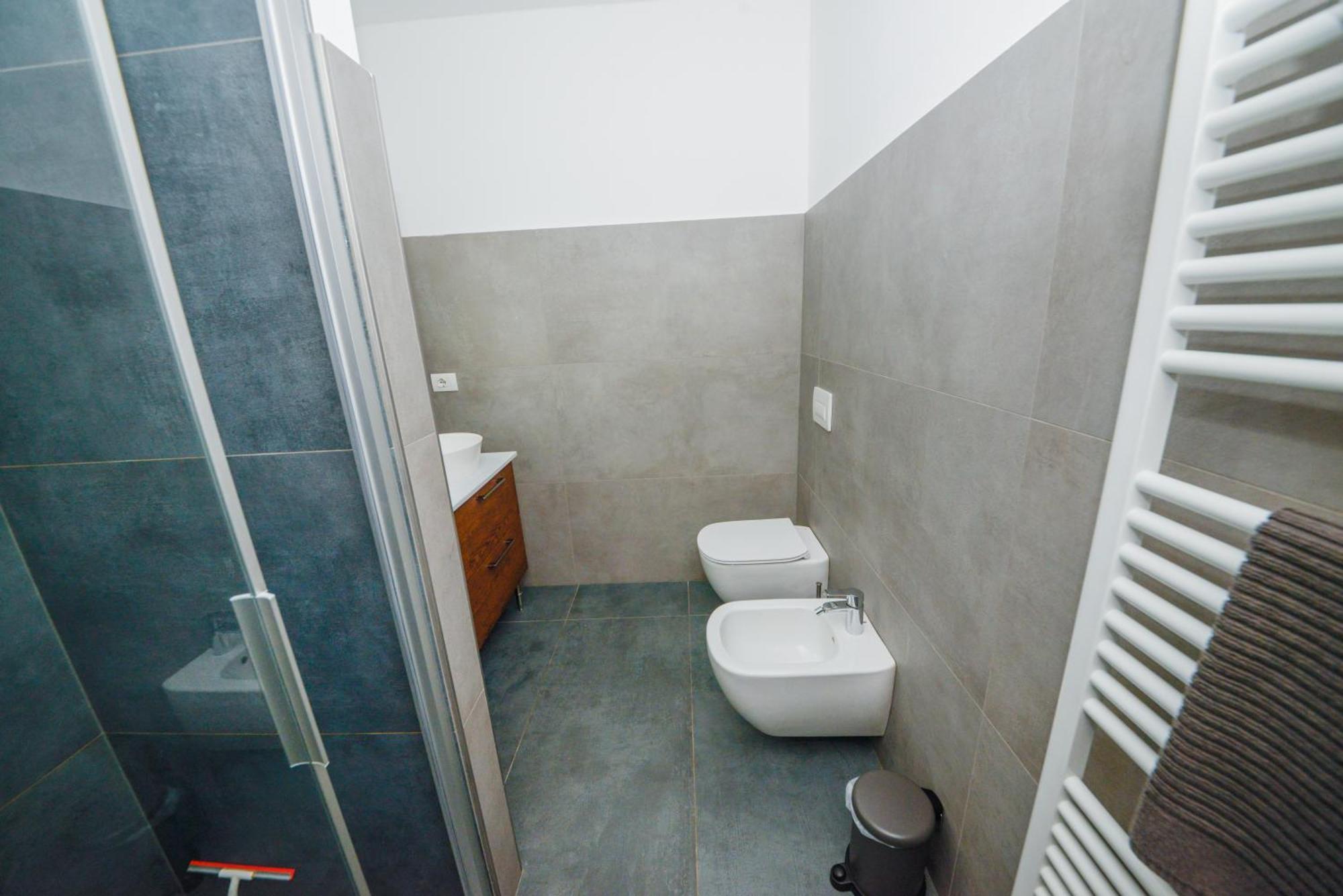Garda Family & Solarium Apartment Riva del Garda Ngoại thất bức ảnh