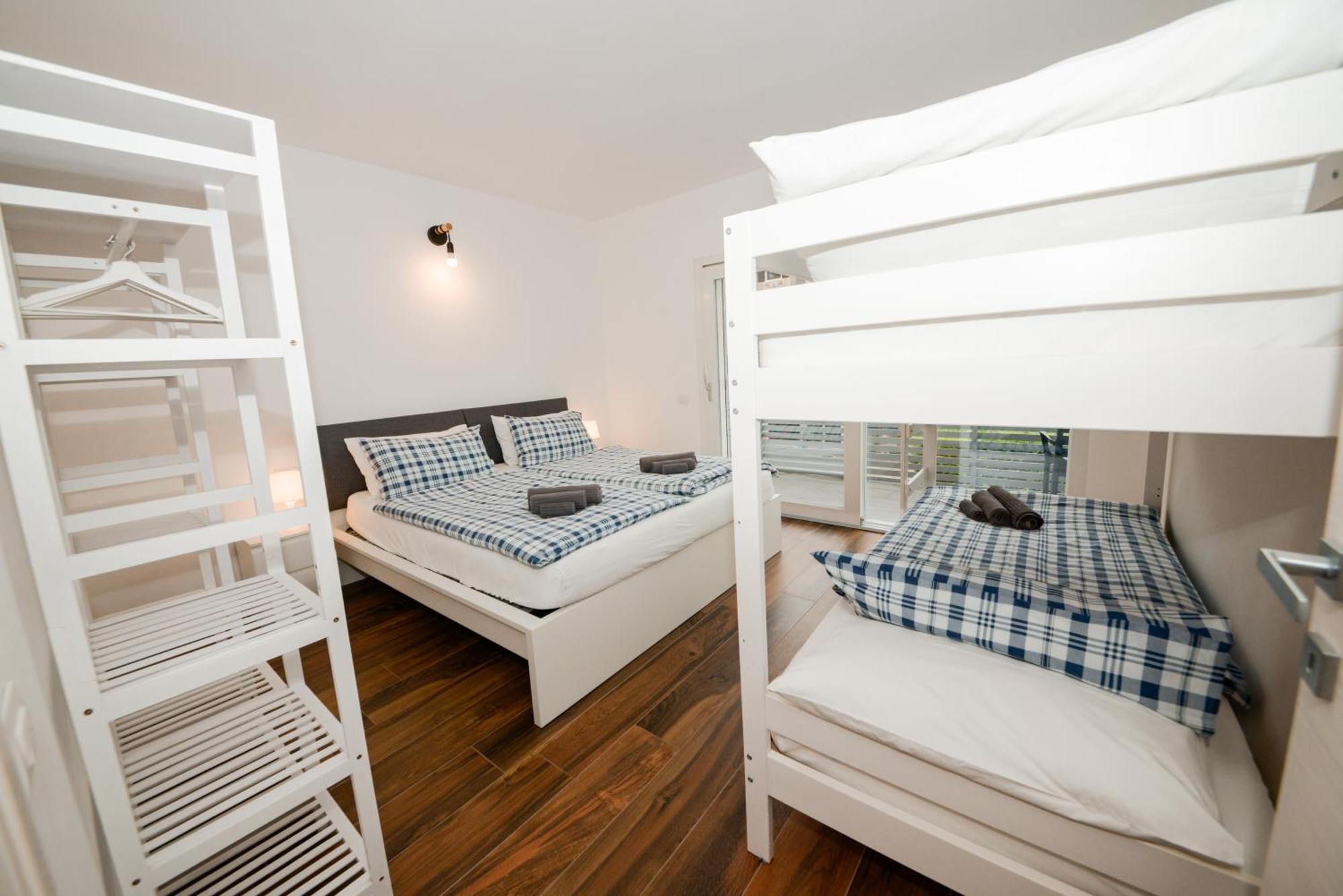 Garda Family & Solarium Apartment Riva del Garda Ngoại thất bức ảnh